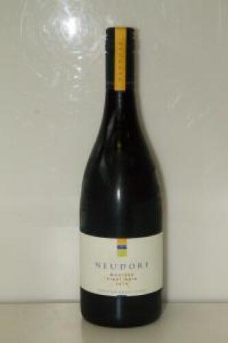 (6) 2013&nbsp;Neudorf Moutere Pinot Noir, Nelson