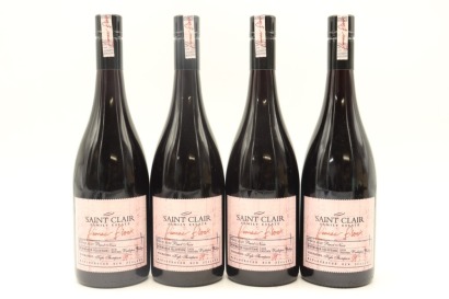 (4) 2020 Saint Clair Pioneer Block Winemaker Selection Pinot Noir, Marlborough