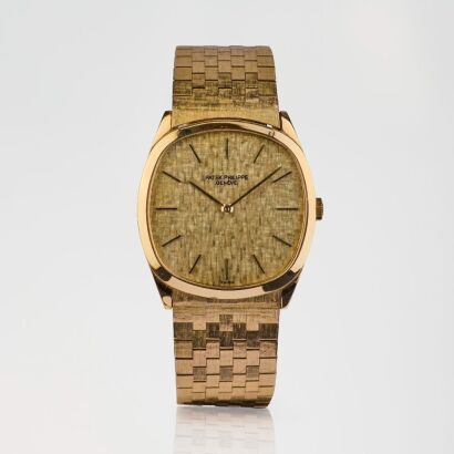 18ct Yellow Gold, 33mm Patek Philippe Golden Ellipse reference 3544 Hand-wound Wristwatch