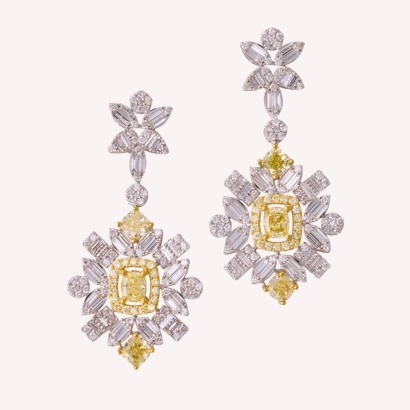 An Impressive Pair of 18ct White Gold, Modern, 5.09ct Yellow / White Diamond Drop Earrings - Near new
