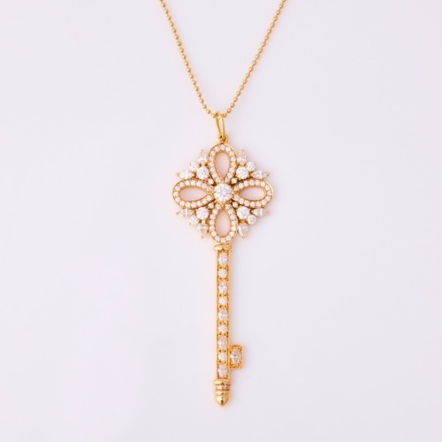 Tiffany & Co. 18ct Rose Gold, 1.14ct Diamond Victoria Key Pendant on 18ct Rose Gold, 50cm Beaded Chain with Box