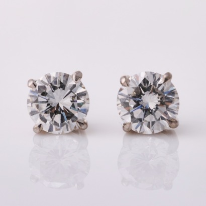 18ct White Gold, Handmade, 2.19ct Diamond Stud Earrings