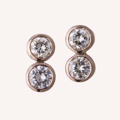 18ct White Gold, Handmade, 2.00ct Diamond Stud Earrings