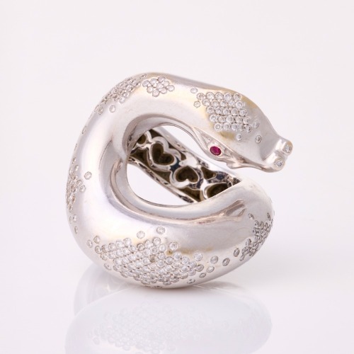 Pasquale Bruni, Heavy, 18ct White Gold Diamond / Ruby Snake Il Peccato Ring