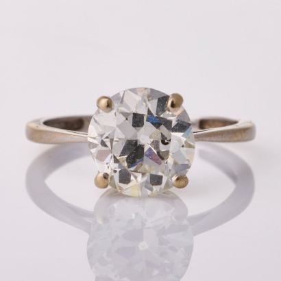 18ct White Gold, 2.15ct Old European Cut Diamond Solitaire Ring