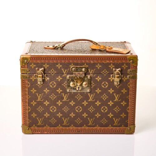 Louis Vuitton, Monogram Canvas Boite Pharmacie Toiletry Case