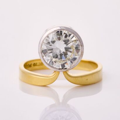 18ct Yellow Gold, Modern, 2.36ct Diamond Solitaire Ring