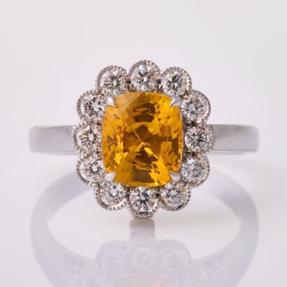 18ct White Gold, 2.48ct Yellow Sapphire /.53ct Diamond Ring, Convertible to Pendant - Near new