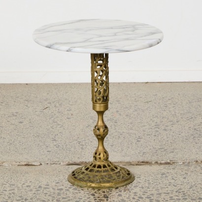 A Marble Topped Pedestal Side Table with Brass Base