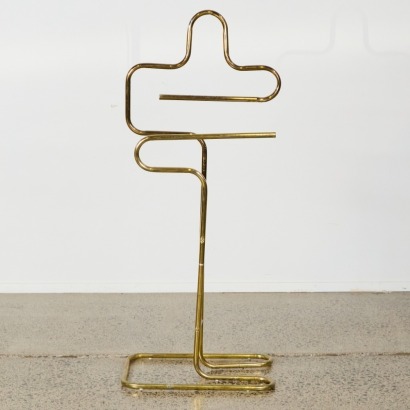 A Postmodern Clothing Valet