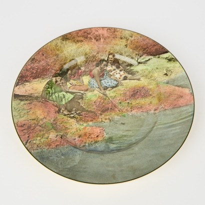 A Wahine Maori Royal Doulton Plate