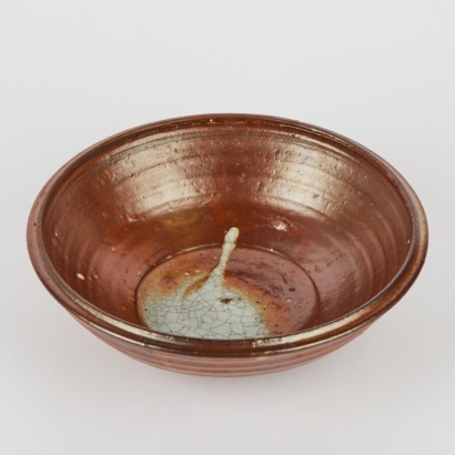 An Ian Smail Shino Glaze Bowl, c. 1980s