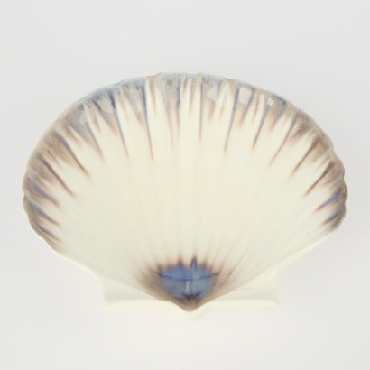 A Large Studio Ceramics Scallop Shell Bowl