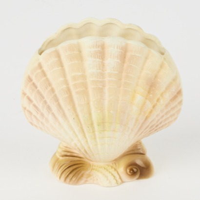A Crown Lynn Shell Vase