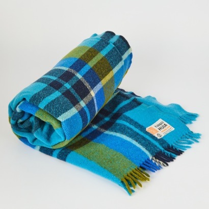 A Kaiapoi 'Huia' Travel Rug by Kaiapoi Woollen Mills, Christchurch