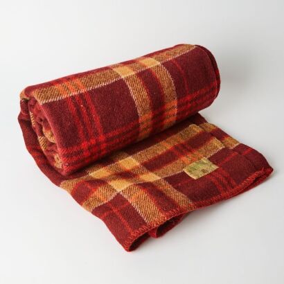 An Onehunga Woollen Mills Blanket