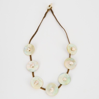 A Vintage Baroque Pearl and Mother-of-Pearl Threaded Necklace, New Zealand