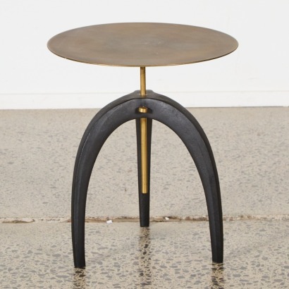 An Adjustable Mars Side Table
