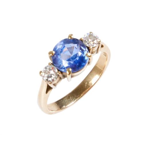 18ct Sapphire and Diamond Ring