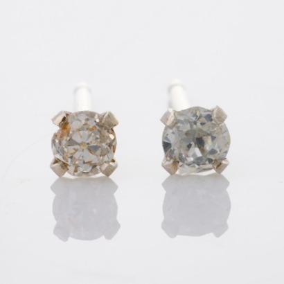 14ct White Gold, .17ct Diamond Stud Earrings