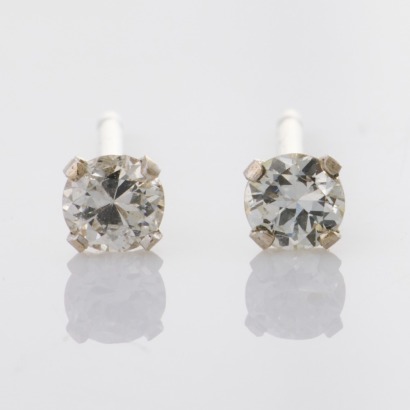 14ct White Gold, .20ct Diamond Stud Earrings