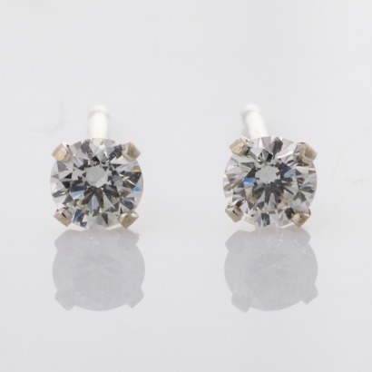 14ct White Gold, .26ct Diamond Stud Earrings