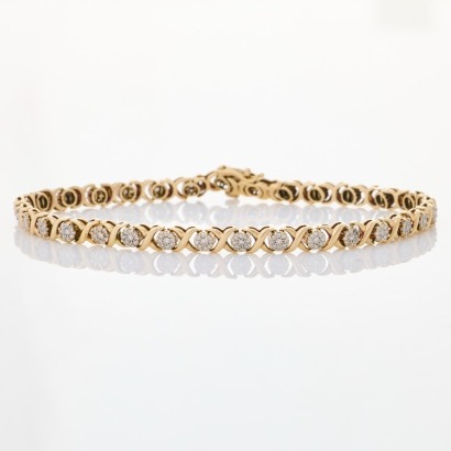 9ct Yellow Gold, 20cm, .35ct Diamond Cluster Bracelet