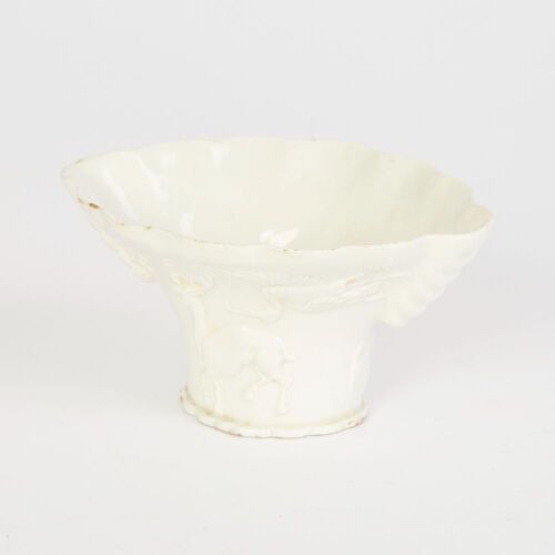 A Chinese Ming Dynasty 17th Century Dehua Porcelain Cup, Jue