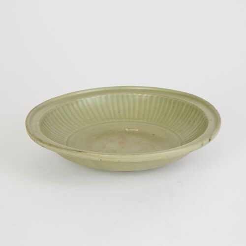 A Chinese Late Yuan to Early Ming Dynasty Longquan Celadon-glazed Fluted-rim Charger