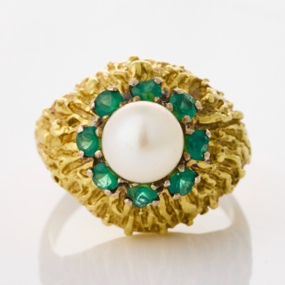 18ct Yellow Gold, Vintage, 7.20mm Pearl / Green Stone Ring