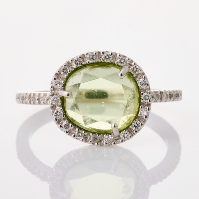 18ct White Gold, Modern, .15ct Diamond / Possibly Peridot Ring