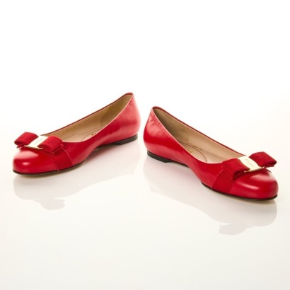 Salvatore Ferragamo, Pink Suede Gommette Ballet Flats Size 37 with Box - Near new