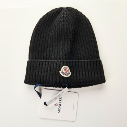 Moncler, Black 100% Wool Beanie - Near new