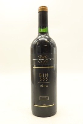 (1) 2000 George Wyndham Bin 555 Shiraz, South Eastern Australia
