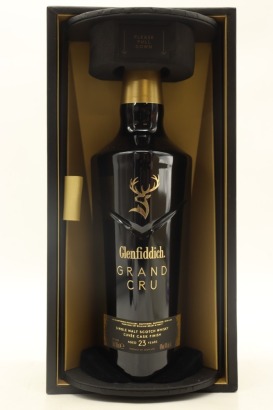 (1) Glenfiddich Grand Cru Cuvee Cask Finish 23 Year Old Single Malt Scotch Whisky, 40% ABV (GB)