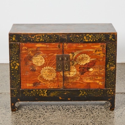 A Chinese 19th Century Black Lacquer' Florals' Double-doors Low Cabinet