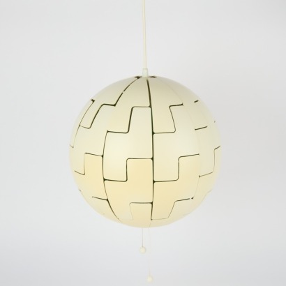 An Ikea Sci-Fi Pendant