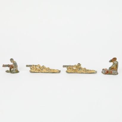 A Set of Four Antique WWI Toy Soldiers by Grey Iron Casting Company USA