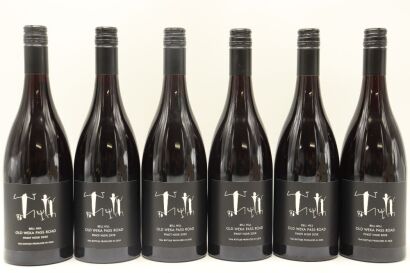 (6) 2020 Bell Hill Old Weka Pass Road Pinot Noir, Canterbury
