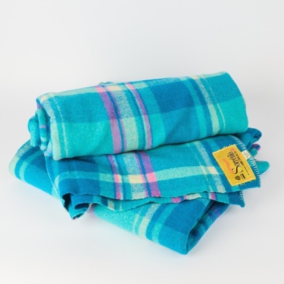 A Pair of Fontana Sorrento New Zealand Wool Blankets