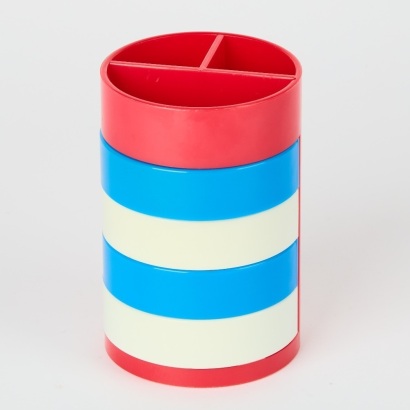 A 1980s Desk Set