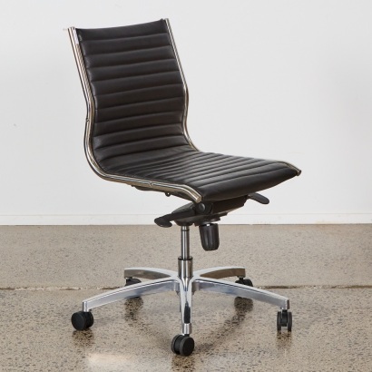 An Eames Style Office Chair