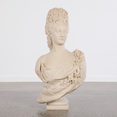 SCULPTOR UNKNOWN Marie Antoinette