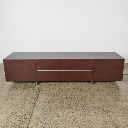 A Poliform Italian made Long TV / Audio Cabinet