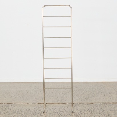 A Stainless-steel Magazine Rack