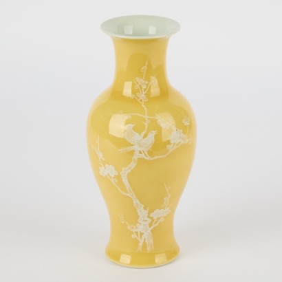 A Vintage Jingdezhen Zhi C Porcelain Yellow Vase Decorated With White Paste