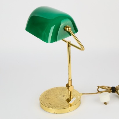 A Vintage ECC Banker Lamp