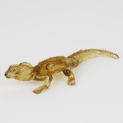 A Glass Tuatara by Donna Feary