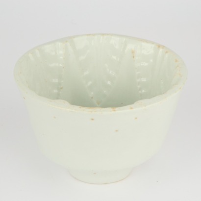 A Vintage Ceramic Jelly Mould