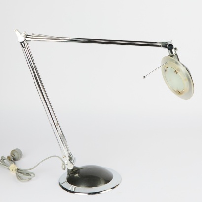 An Articulated Modernist Desk Lamp